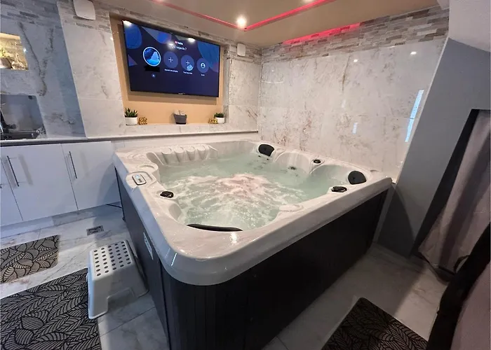Jacuzzi Moon White Maison d'hôtes